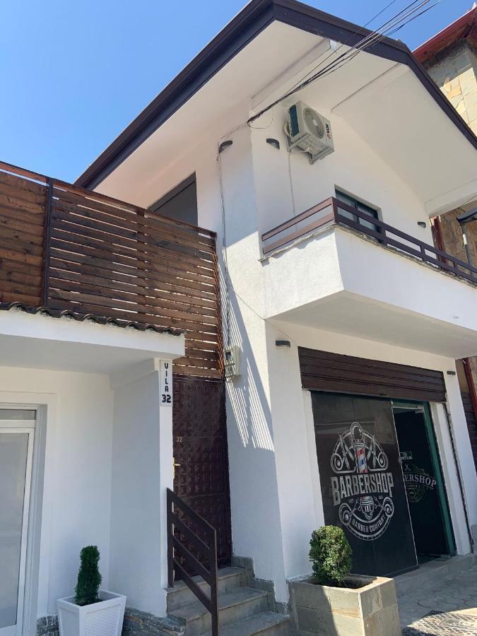 Vila 32 베라트 외부 사진