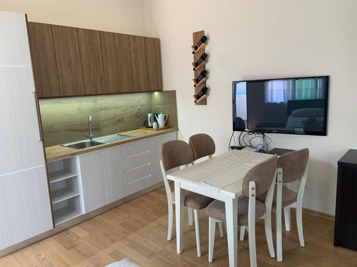 Vila 32 베라트 외부 사진